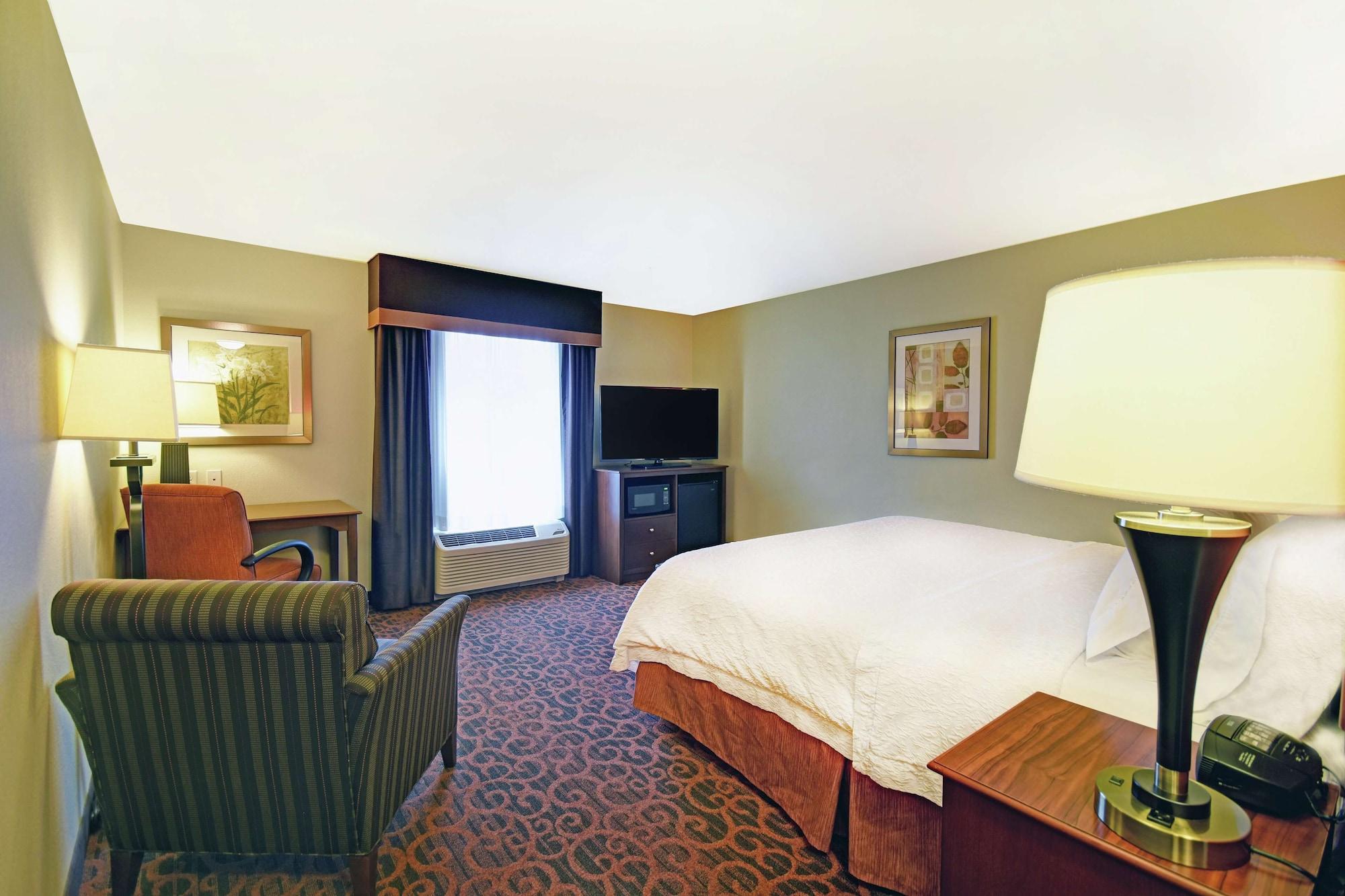 Hampton Inn Белойт Екстер'єр фото