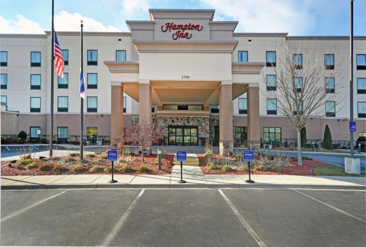 Hampton Inn Белойт Екстер'єр фото