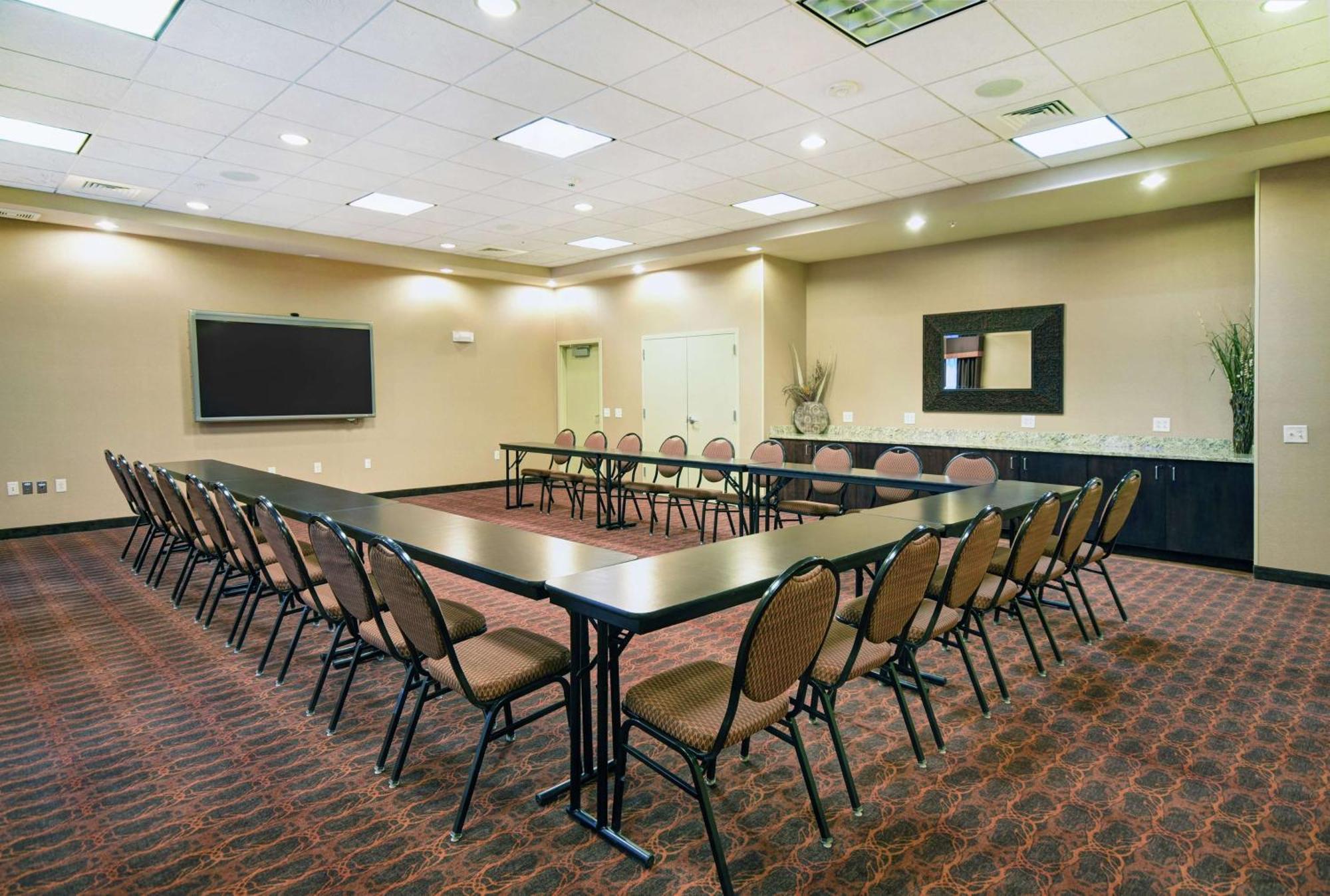 Hampton Inn Белойт Екстер'єр фото