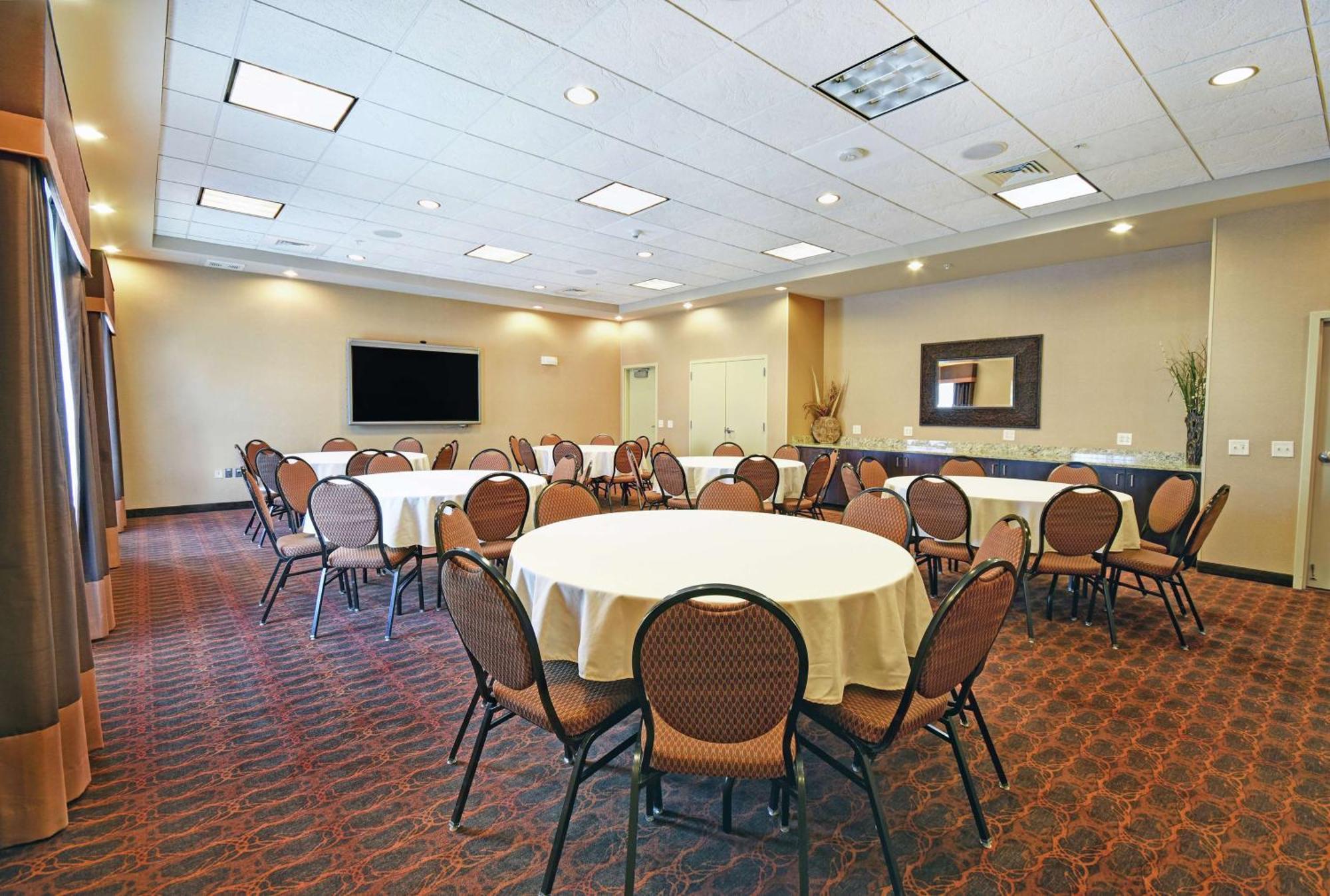 Hampton Inn Белойт Екстер'єр фото