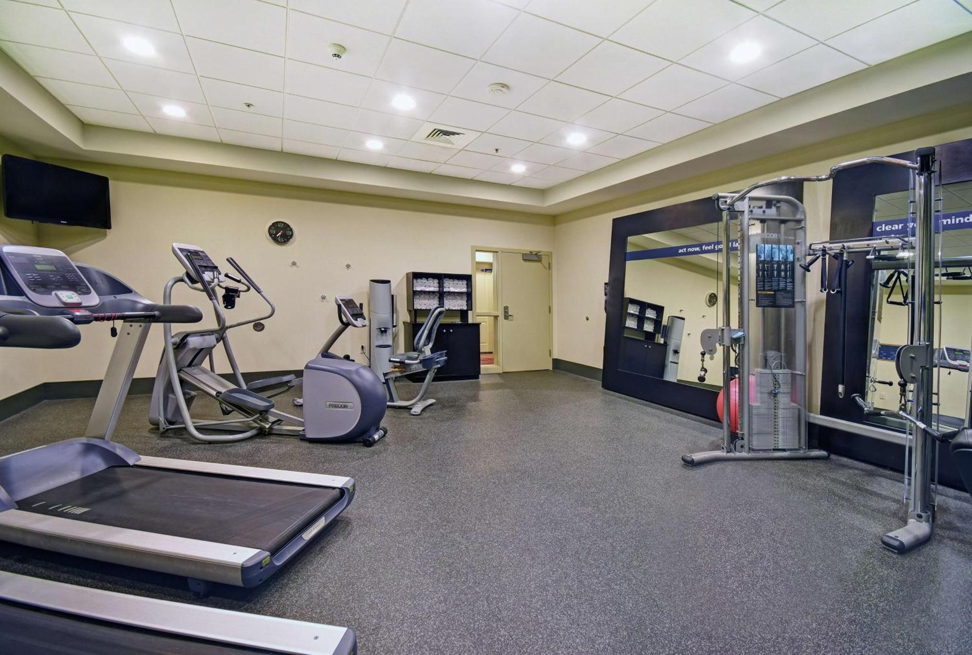 Hampton Inn Белойт Екстер'єр фото